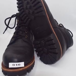 Andrew Marc NY men’s black boots size 11